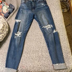 AE Curvy Super-High Rise Jeggings. Size 6